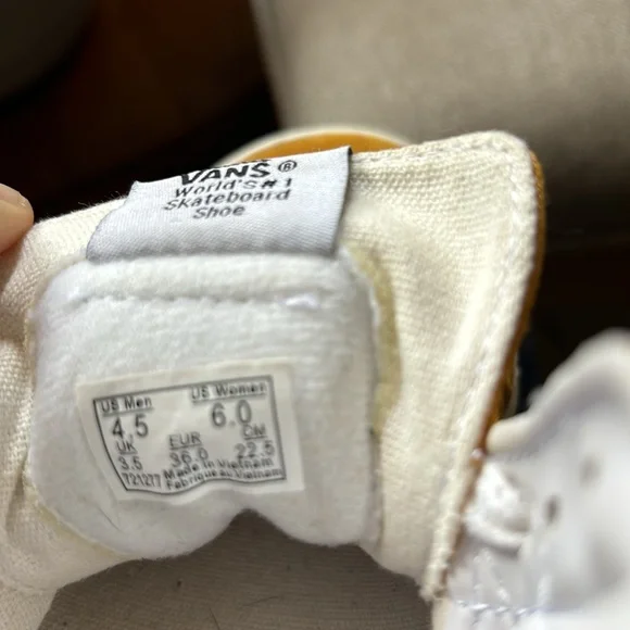 Vans-golden yellow- old skool vans - Picture 4 of 7